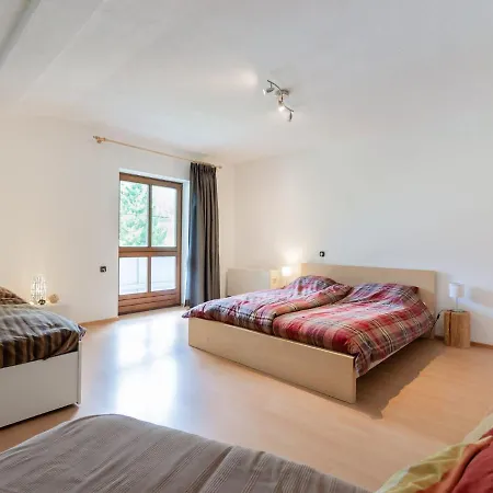 Lovely Holiday Home With Private Sauna And Krimml Falls View